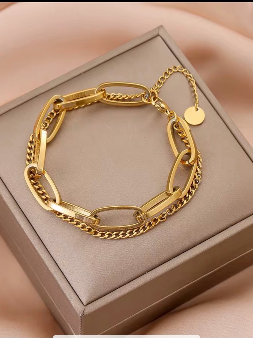 Delicate Gold Double-Link Bracelet for Women